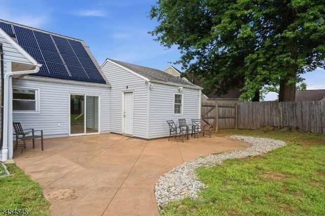 17 Joanna Pl, Woodbridge Twp., NJ 07067
