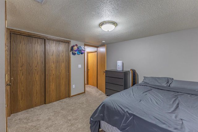 815 Westwood Drive, Onalaska, WI 54650