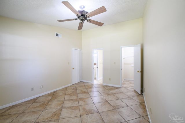 9345 Chisholm Rd K-1, Pensacola, FL 32514