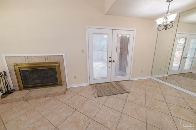 9345 Chisholm Rd K-1, Pensacola, FL 32514