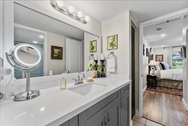 39650 US HWY 19 N 573, Tarpon Springs, FL 34689