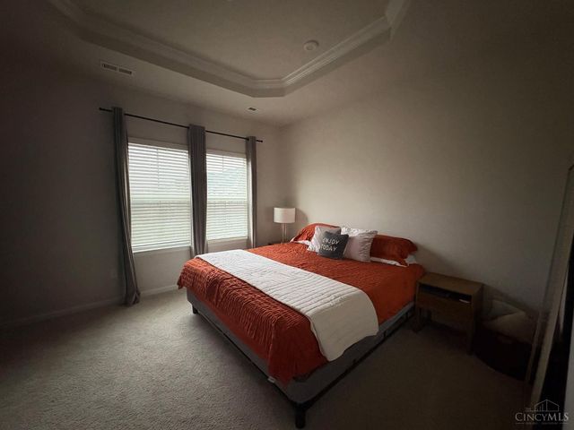 13 Wentworth Lane, Deer Park, OH 45236