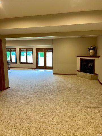 3563 Franklin Dr Drive, Auburn, IN 46706