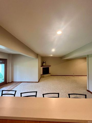 3563 Franklin Dr Drive, Auburn, IN 46706