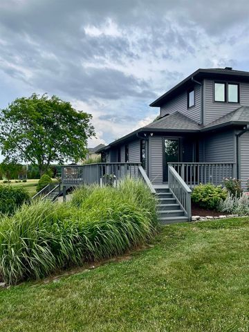3563 Franklin Dr Drive, Auburn, IN 46706
