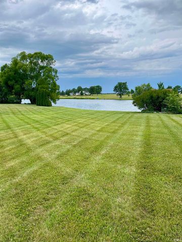 3563 Franklin Dr Drive, Auburn, IN 46706