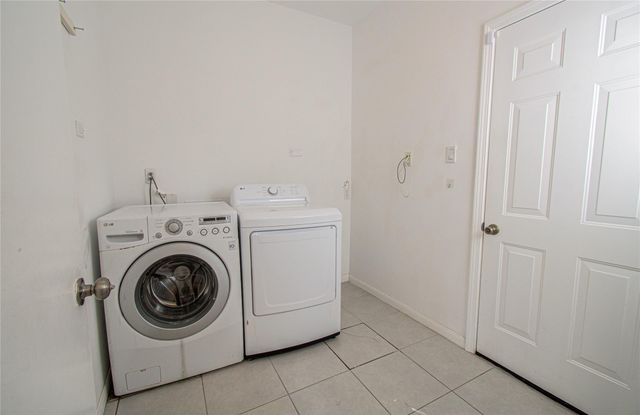 714 Sandpiper Drive, Sugar Land, TX 77478