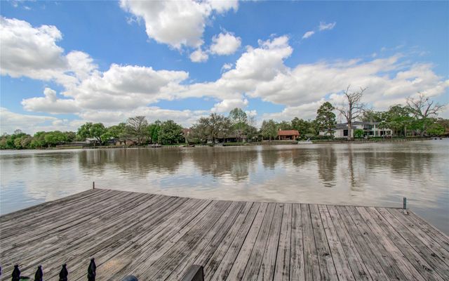 714 Sandpiper Drive, Sugar Land, TX 77478