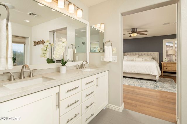 23031 N 43RD Place, Phoenix, AZ 85050