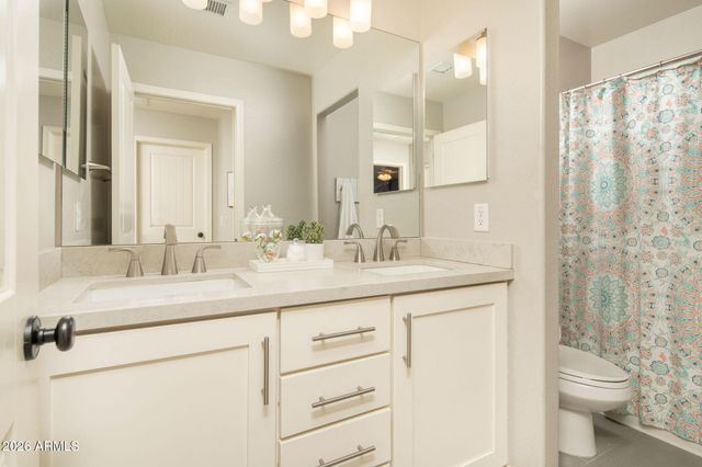 23031 N 43RD Place, Phoenix, AZ 85050