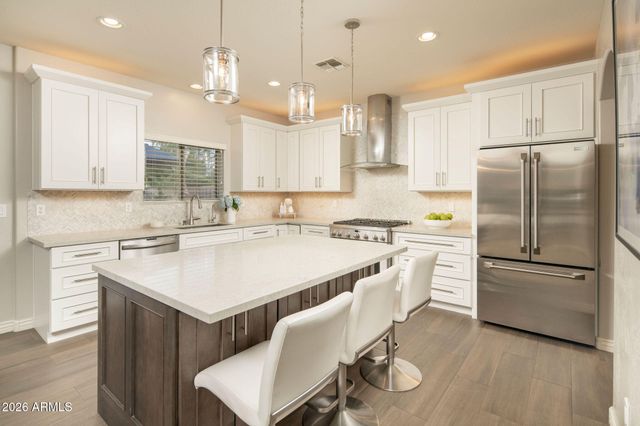 23031 N 43RD Place, Phoenix, AZ 85050