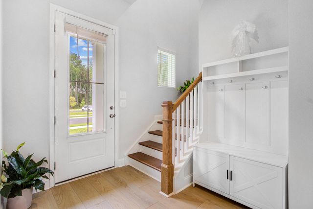 254 Red Bluff Street, Summerville, SC 29483