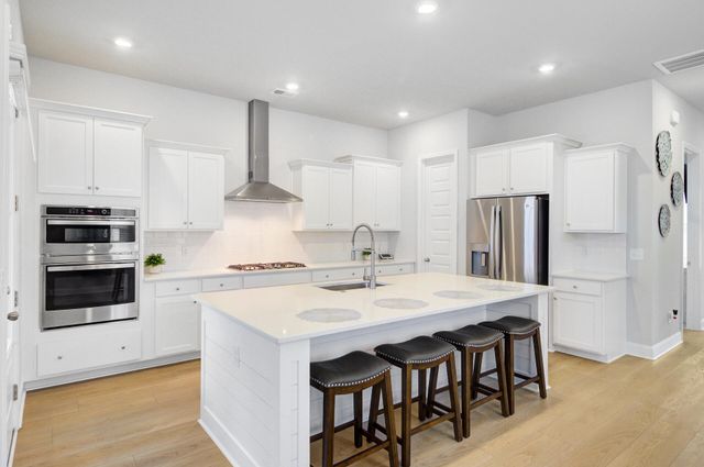 254 Red Bluff Street, Summerville, SC 29483