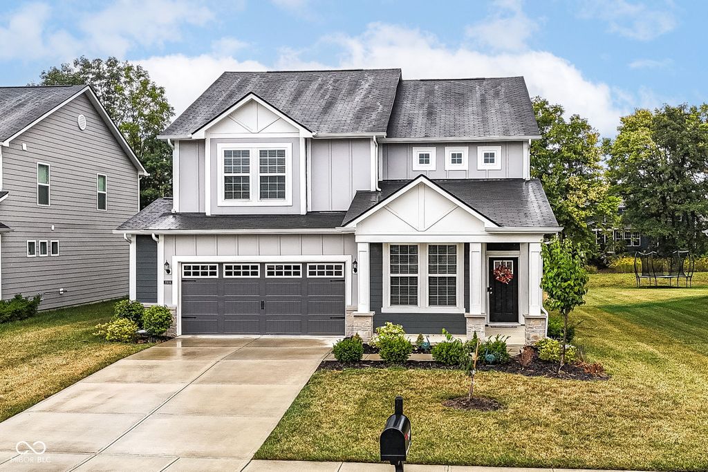 15104 Downham Drive, Fishers, IN 46037