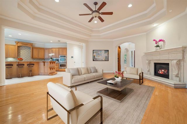 3 Etude Court, Spring, TX 77382