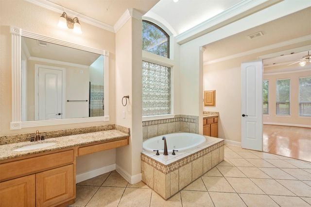 3 Etude Court, Spring, TX 77382