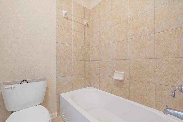 3 Etude Court, Spring, TX 77382