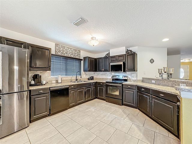 11112 HIDDEN BREEZE DRIVE, Wimauma, FL 33598