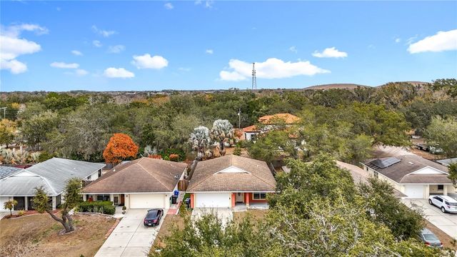 11112 HIDDEN BREEZE DRIVE, Wimauma, FL 33598