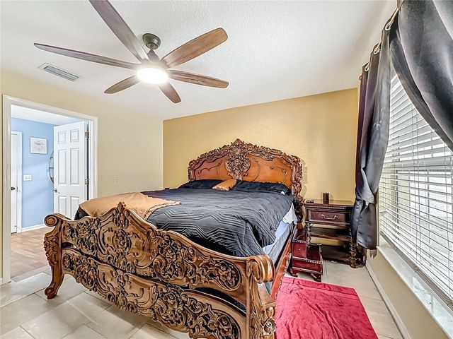 11112 HIDDEN BREEZE DRIVE, Wimauma, FL 33598