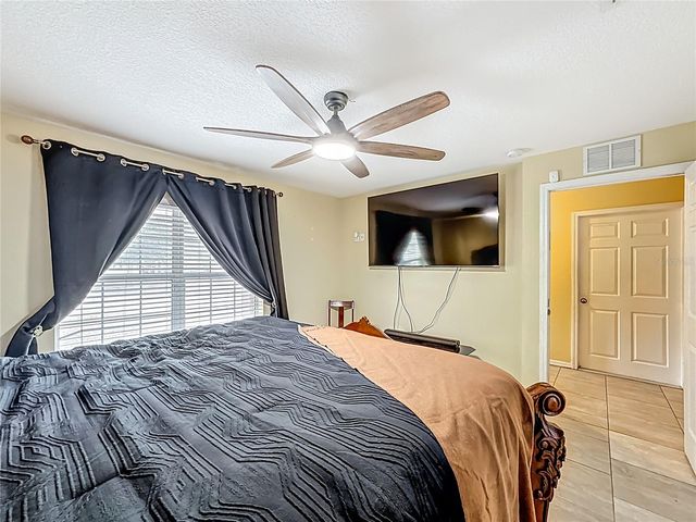 11112 HIDDEN BREEZE DRIVE, Wimauma, FL 33598