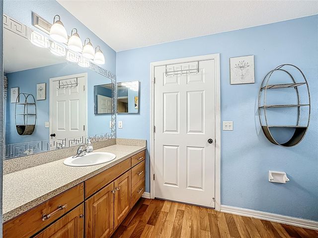 11112 HIDDEN BREEZE DRIVE, Wimauma, FL 33598