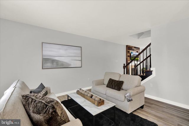 1049 CHRISTINA DR, Leesport, PA 19533