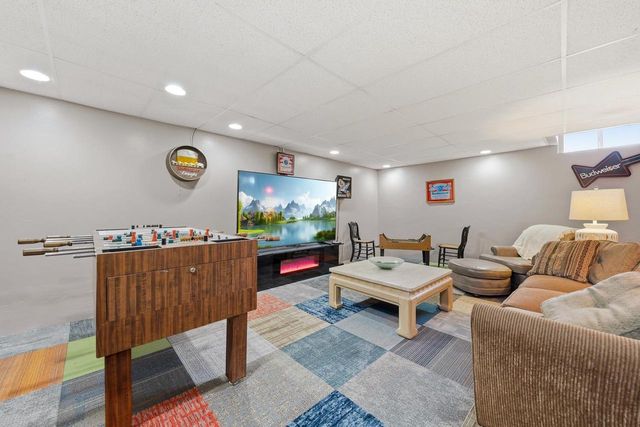 1250 CASS STREET, Green Bay, WI 54301