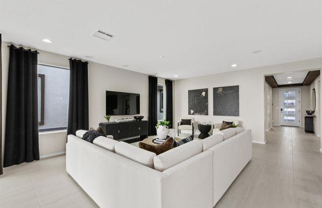 21 Calle Reflejo, Santa Fe, NM 87508