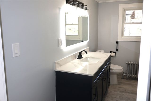 283 Hillcrest Ave, West Springfield, MA 01089