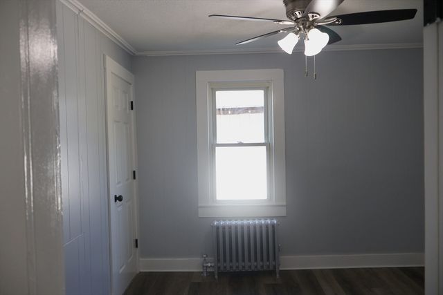 283 Hillcrest Ave, West Springfield, MA 01089