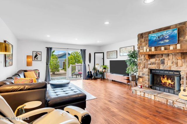 2410 Sylvan Drive 2, Point Pleasant, NJ 08742