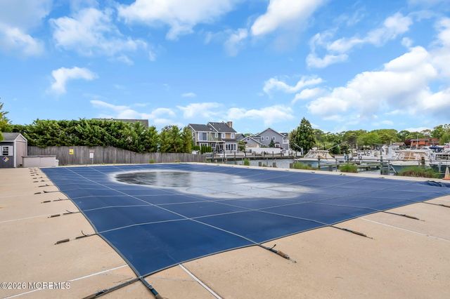 2410 Sylvan Drive 2, Point Pleasant, NJ 08742