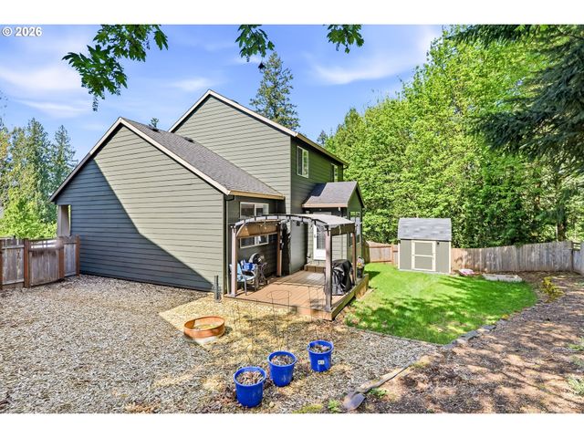 17376 AUBIN St, Sandy, OR 97055