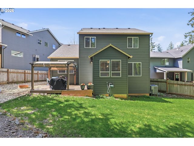 17376 AUBIN St, Sandy, OR 97055
