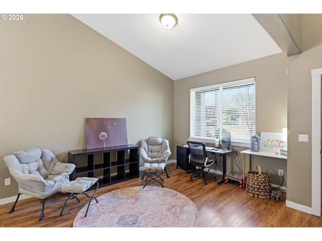 17376 AUBIN St, Sandy, OR 97055