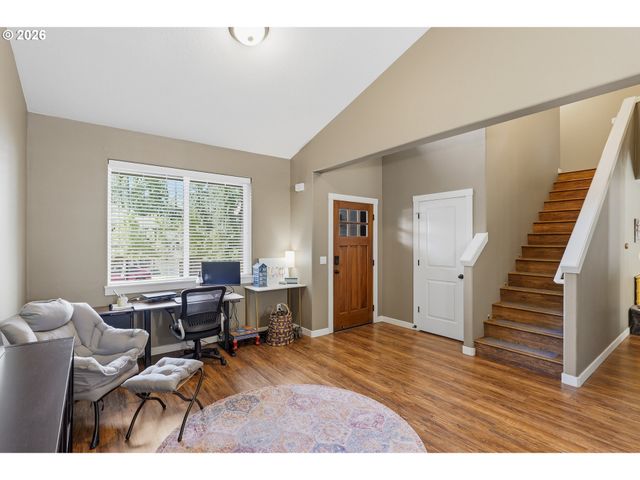 17376 AUBIN St, Sandy, OR 97055