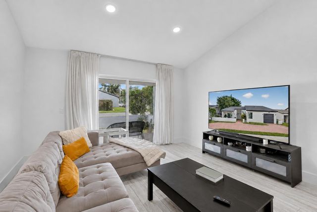 16709 SW 5th Court, Weston, FL 33326