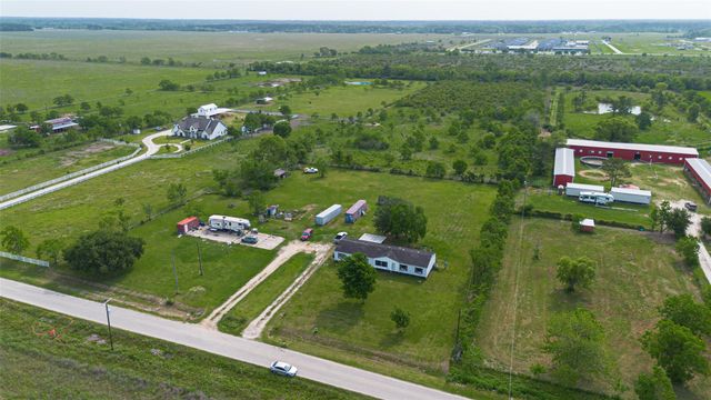 1479 County Road 678, Dayton, TX 77535
