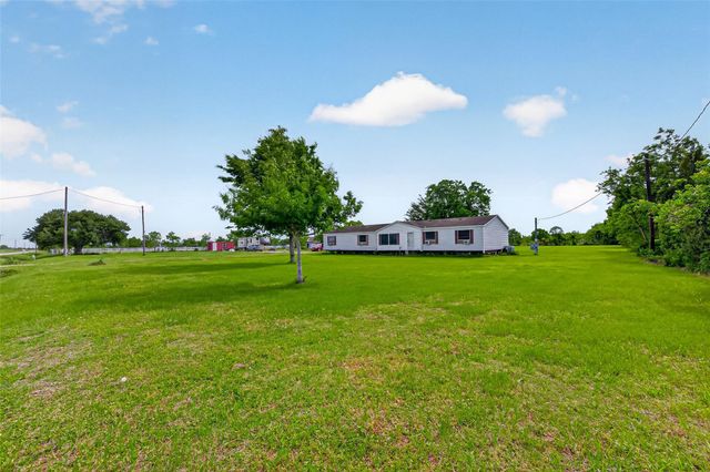 1479 County Road 678, Dayton, TX 77535