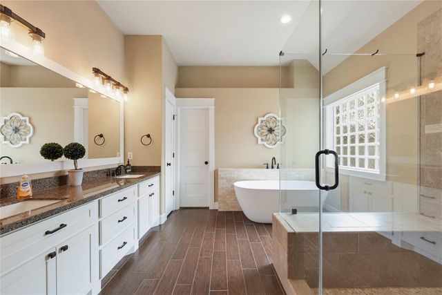 6039 Whispering Lakes Drive, Katy, TX 77493