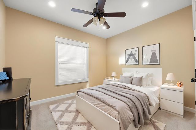 6039 Whispering Lakes Drive, Katy, TX 77493