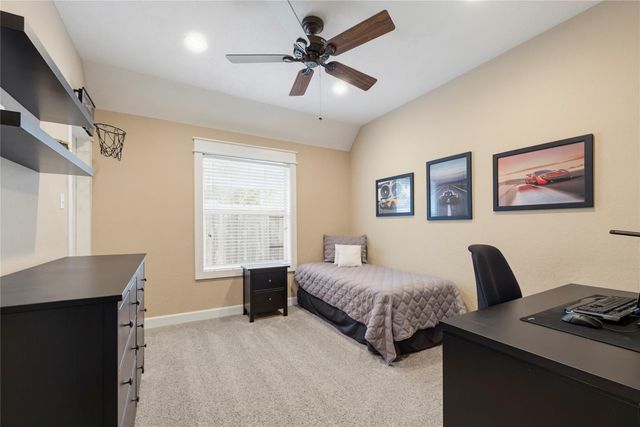 6039 Whispering Lakes Drive, Katy, TX 77493