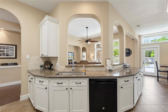 6039 Whispering Lakes Drive, Katy, TX 77493