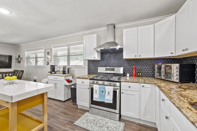 1231 Oak Drive, Denison, TX 75020
