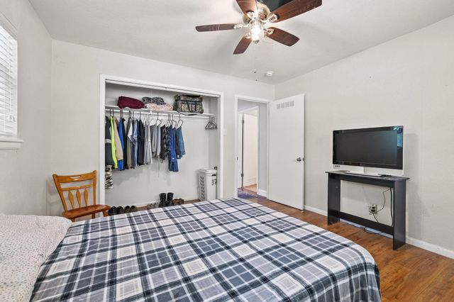 1231 Oak Drive, Denison, TX 75020