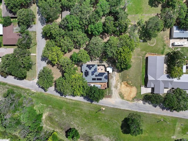 1231 Oak Drive, Denison, TX 75020
