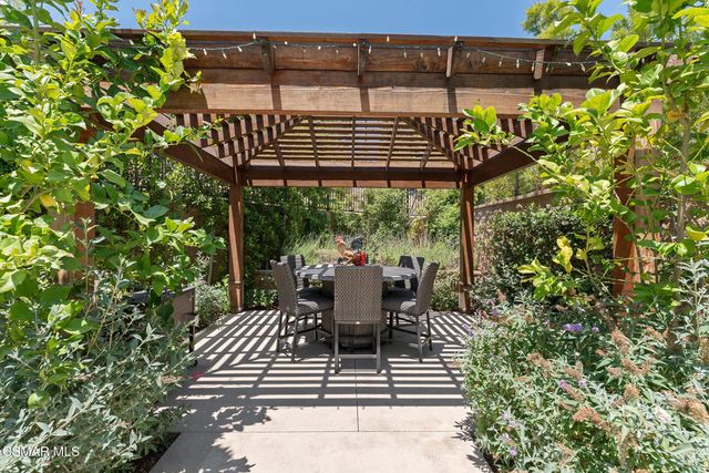 20753 W Deer Grass Court, Porter Ranch, CA 91326