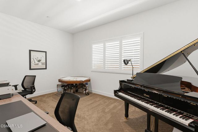 20753 W Deer Grass Court, Porter Ranch, CA 91326