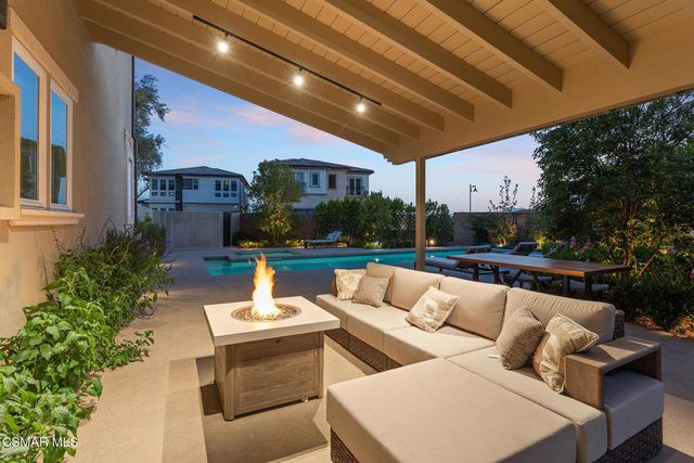 20753 W Deer Grass Court, Porter Ranch, CA 91326
